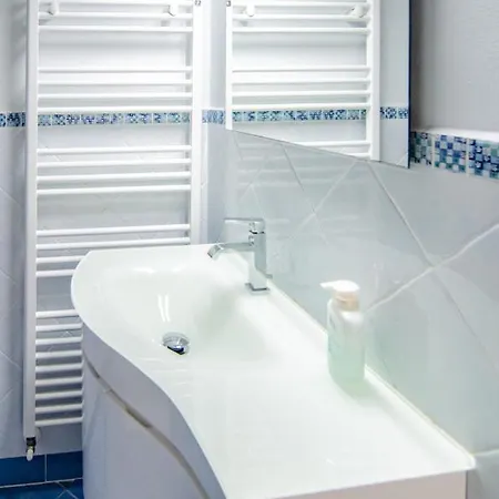 Fuoriporta Affitti Brevi - Residenza New Dalmazia 6 Parma