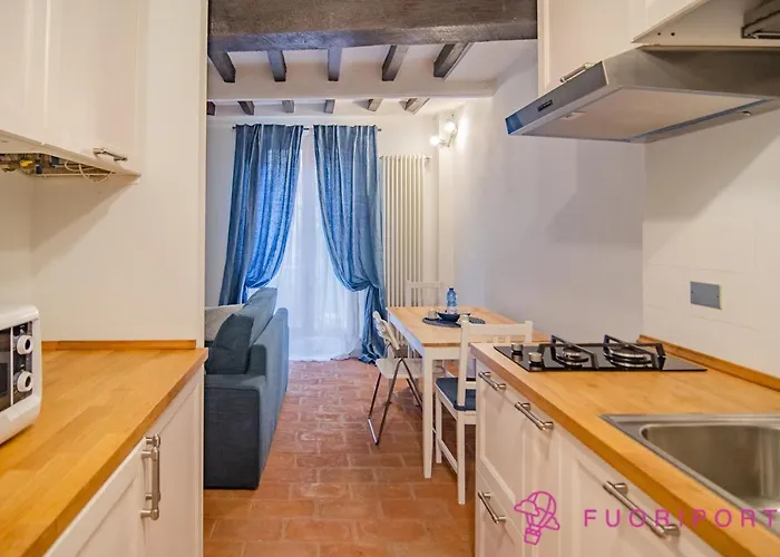 Fuoriporta Affitti Brevi - Residenza New Dalmazia 6 *