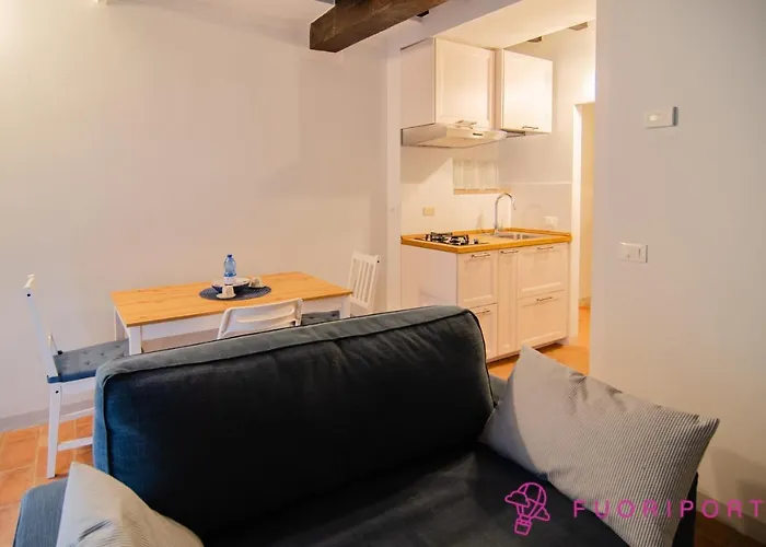 Daire Fuoriporta Affitti Brevi - Residenza New Dalmazia 6 Parma